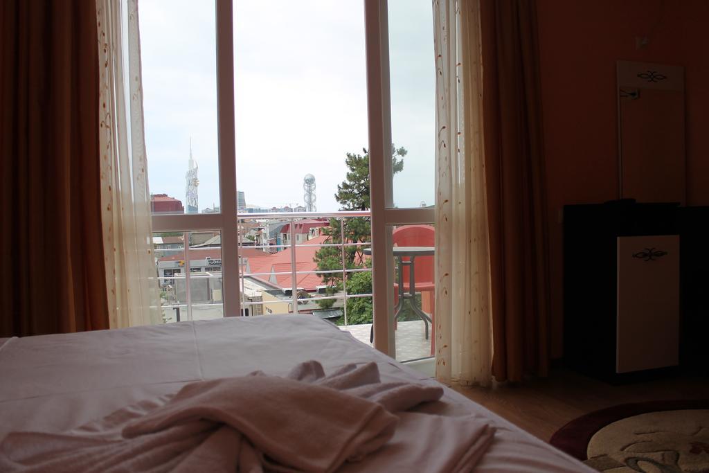 Marani Hotel Batumi Exteriör bild