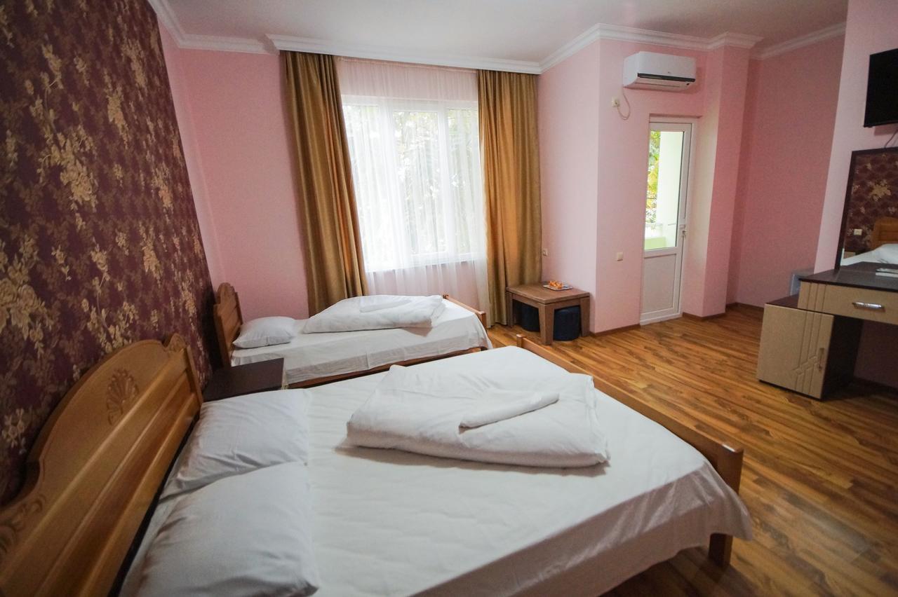 Marani Hotel Batumi Exteriör bild